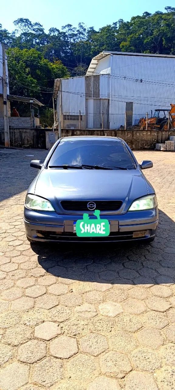 Chevrolet Astra GL Milenium 1.8 MPFI 4P 2001
