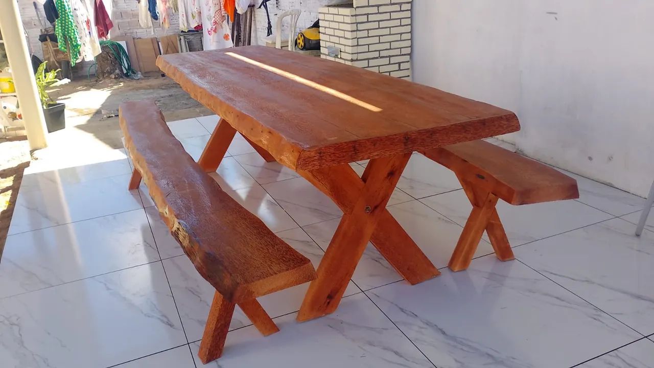 Mesa Rústica Maciça Bruta  - Foto 2