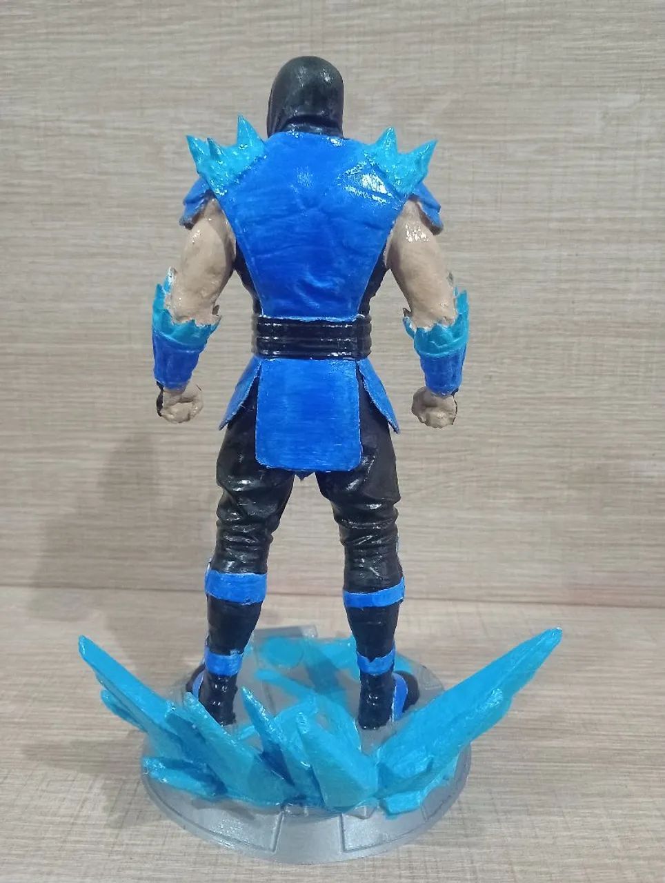 Sub zero mortal Kombat 3d 20cm - Foto 2