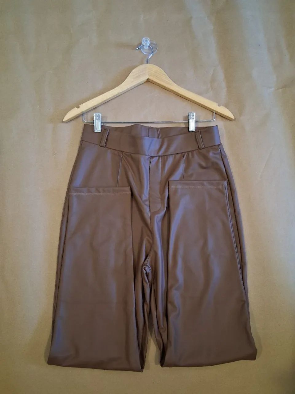 Calça courino M - Foto 4