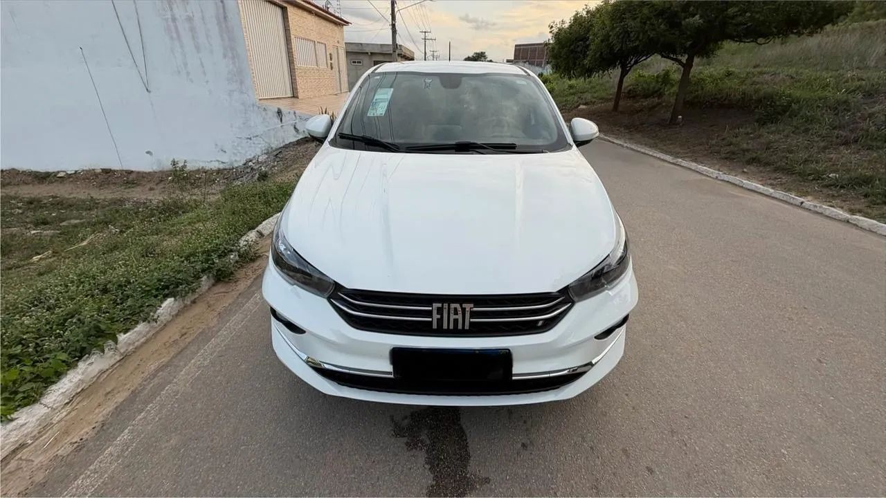 Fiat Cronos Precision 1.3 16V Flex Aut. 2025 - Foto 2