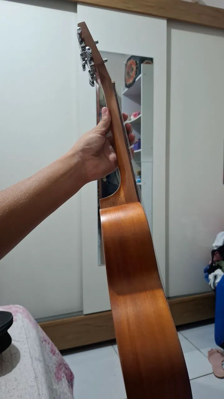 ukulele seminovo - Foto 4