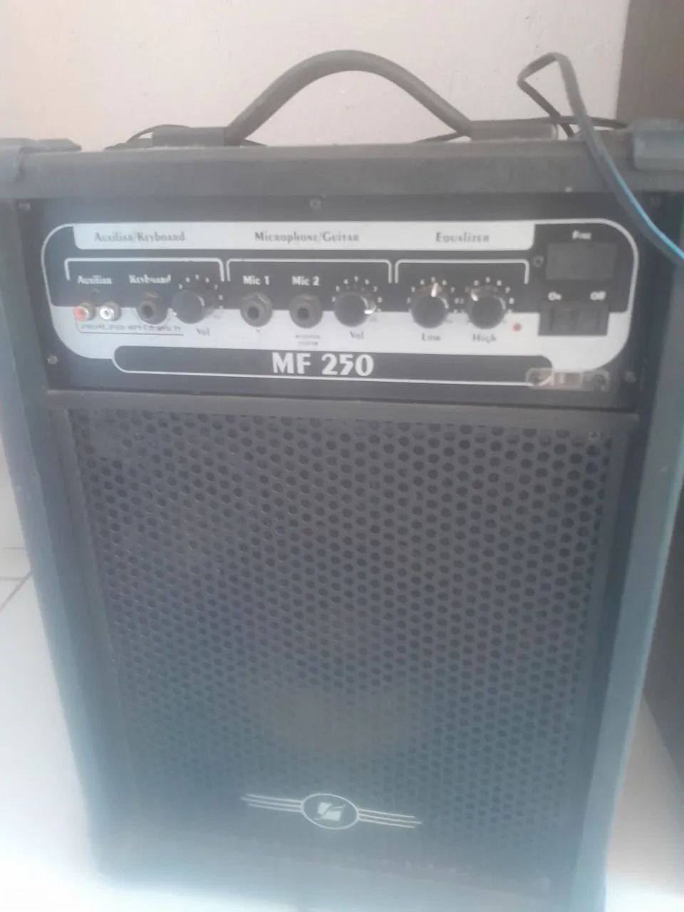 Caixa amplificada mf 250 - Foto 2