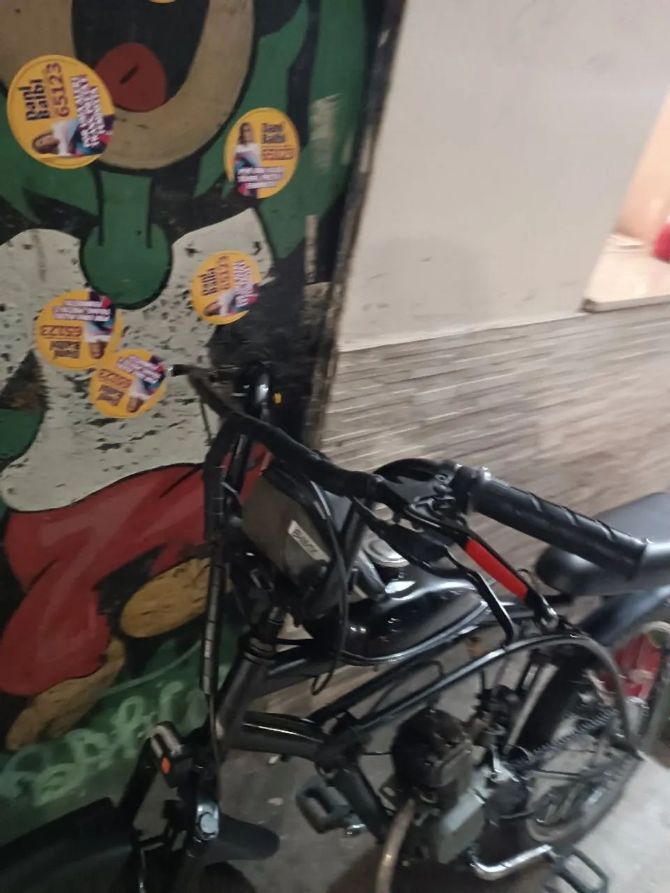 Bicicleta Motorizada 80cc Preta  - Foto 3