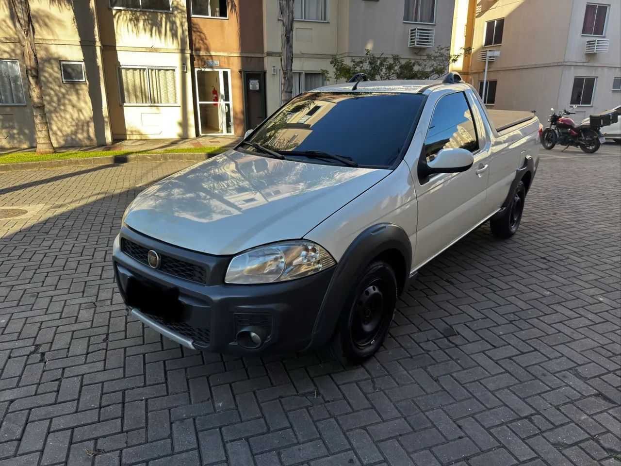 Fiat Strada Working Hard 1.4 Fire Flex 8V CS 2017 - Foto 2
