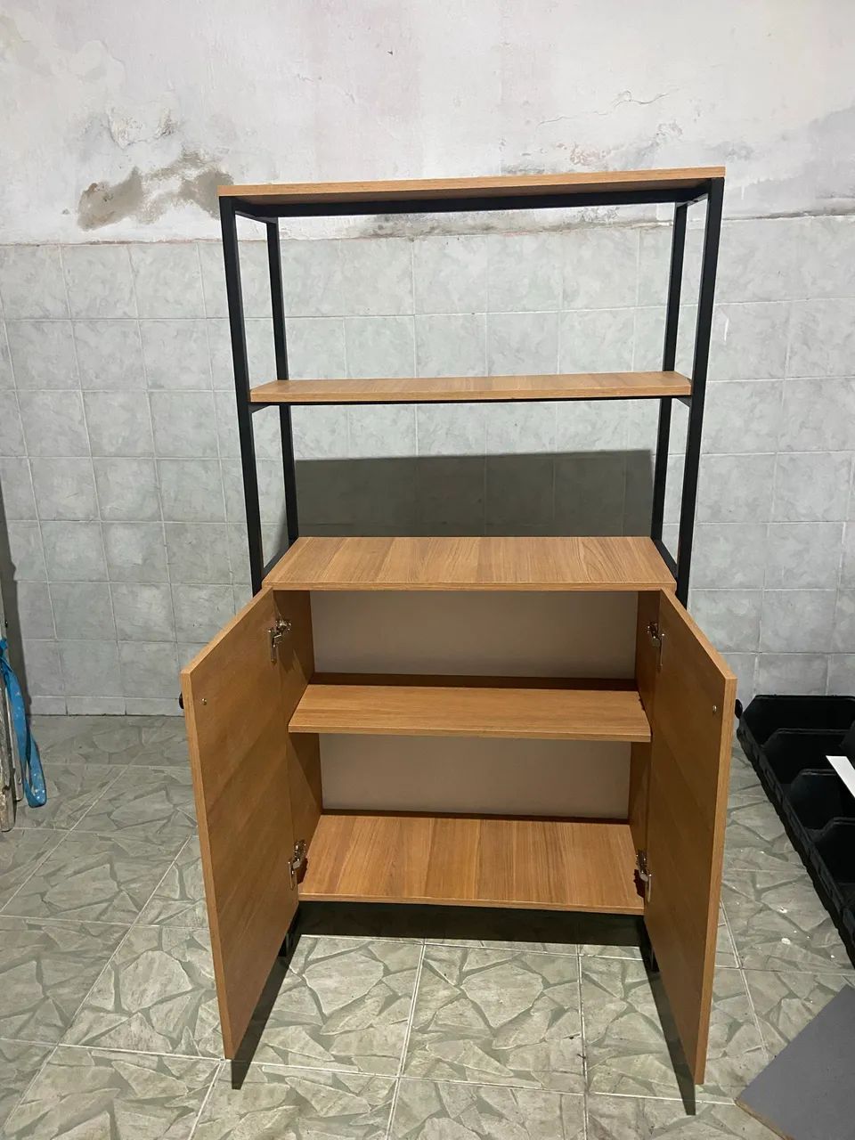 Estante em metalom e mdf freijó  - Foto 2