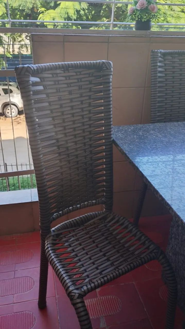 Vendo Mesa de mármore, toda de mármore!