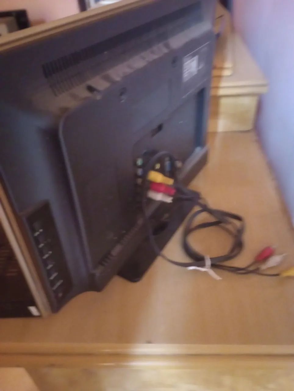 TV LD Philco 17 polegadas p/cozinha com conversor digital - Foto 4