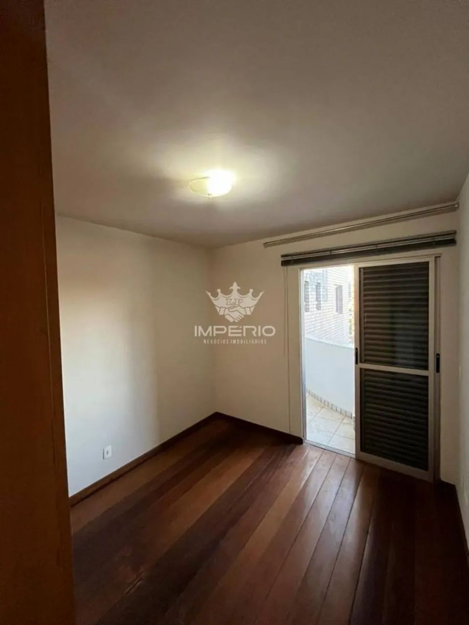 APARTAMENTO À VENDA EM ITAÚNA 125 M² - Foto 5