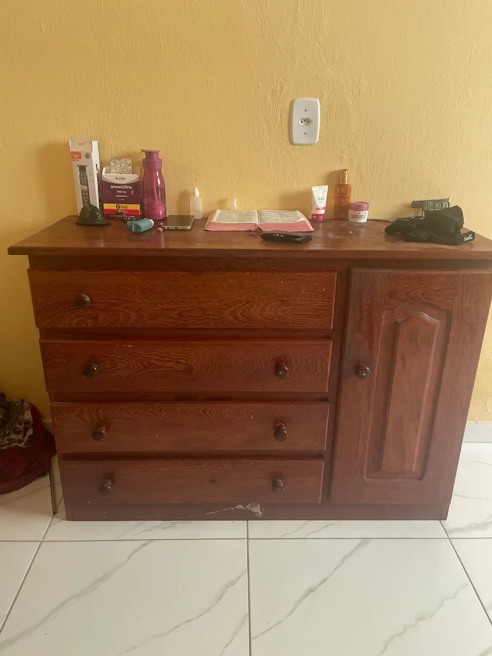 Vende se uma comida