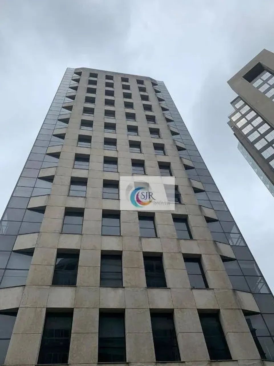 Laje com 540m² com 12 vagas de garagem disponível para locação. - Foto 7