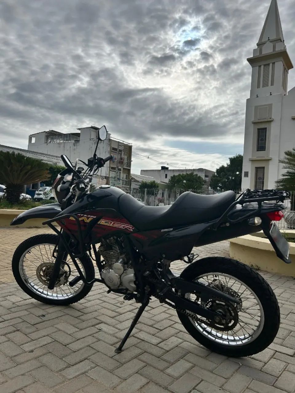 LANDER 250 2018
