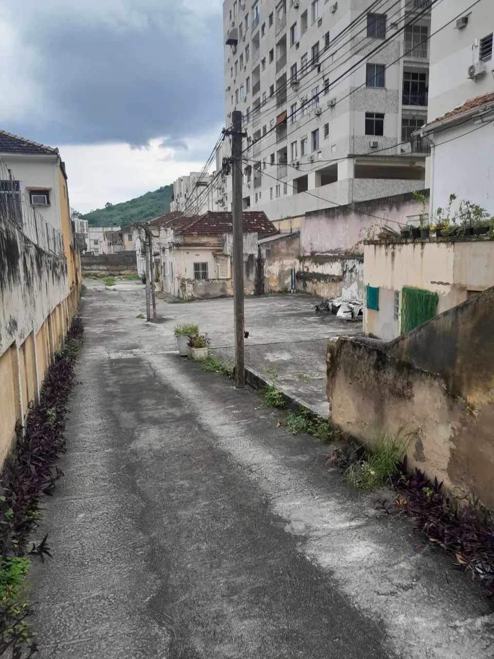 Lote/Terreno com possibilidade de variadas construções. - Foto 2