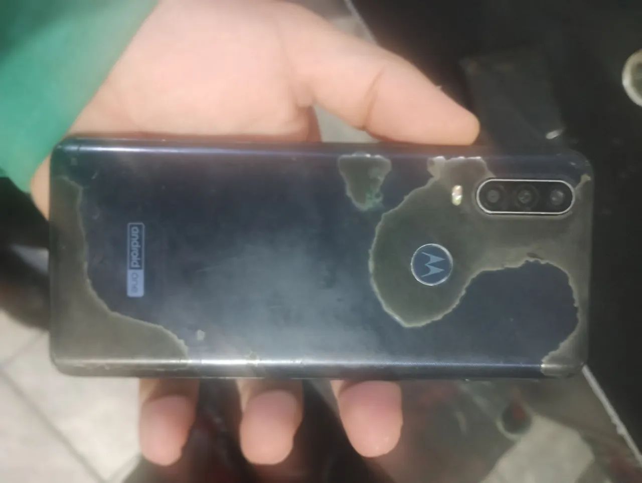  Celular tem que trocar tela 