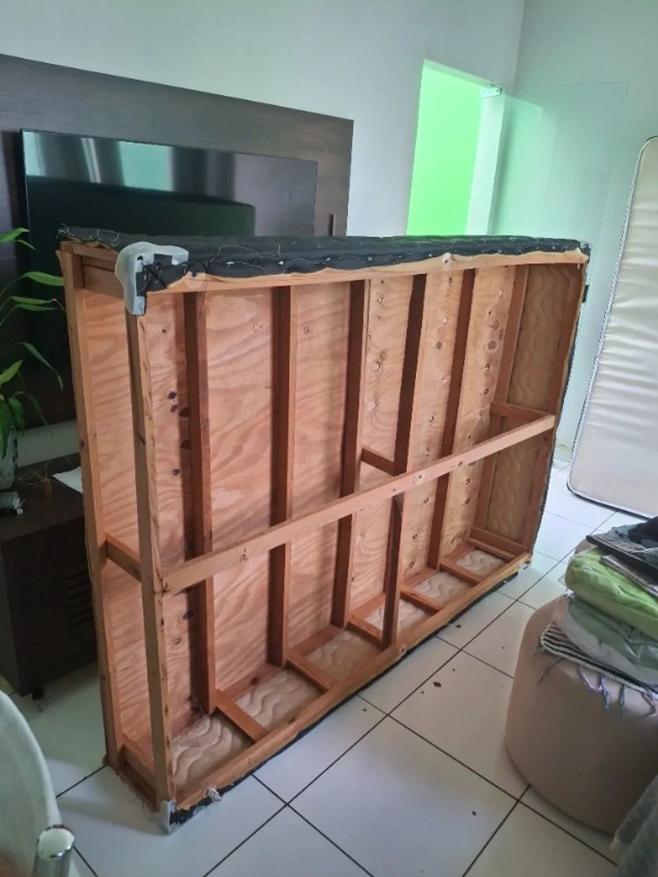 Vendo Cama de casal box - Foto 4