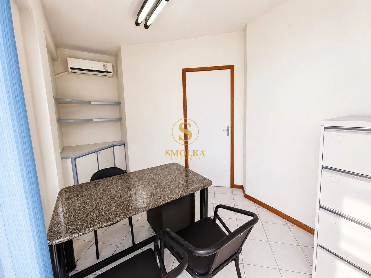 ala Comercial à Venda no Edifício Sudameris - Centro de Florianópolis - Foto 4
