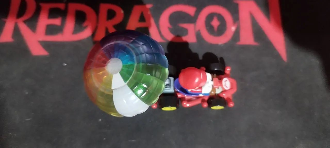 Hotwheels Mario Kart - Mario Pipe Frame - com Parachute glider - Foto 5