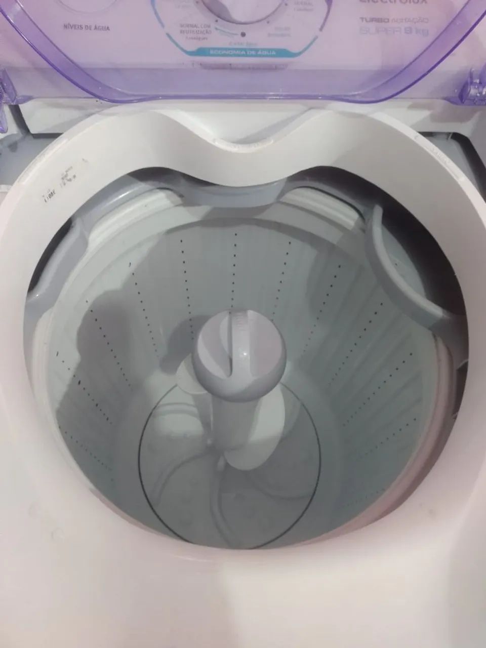Máquina de lavar Electrolux 8 kg funcionando perfeitamente  - Foto 3