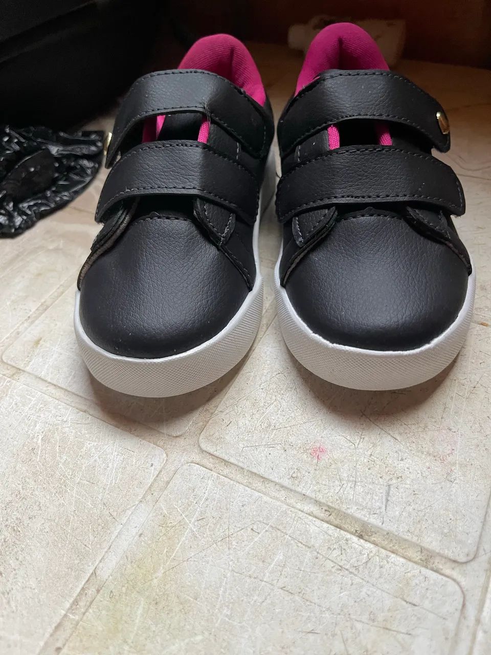 Vendo esse tênis infantil  - Foto 2