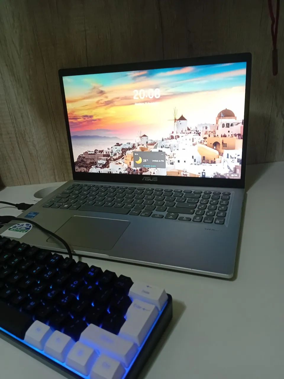 Vendo notebook ótimo para jogar e estudar 