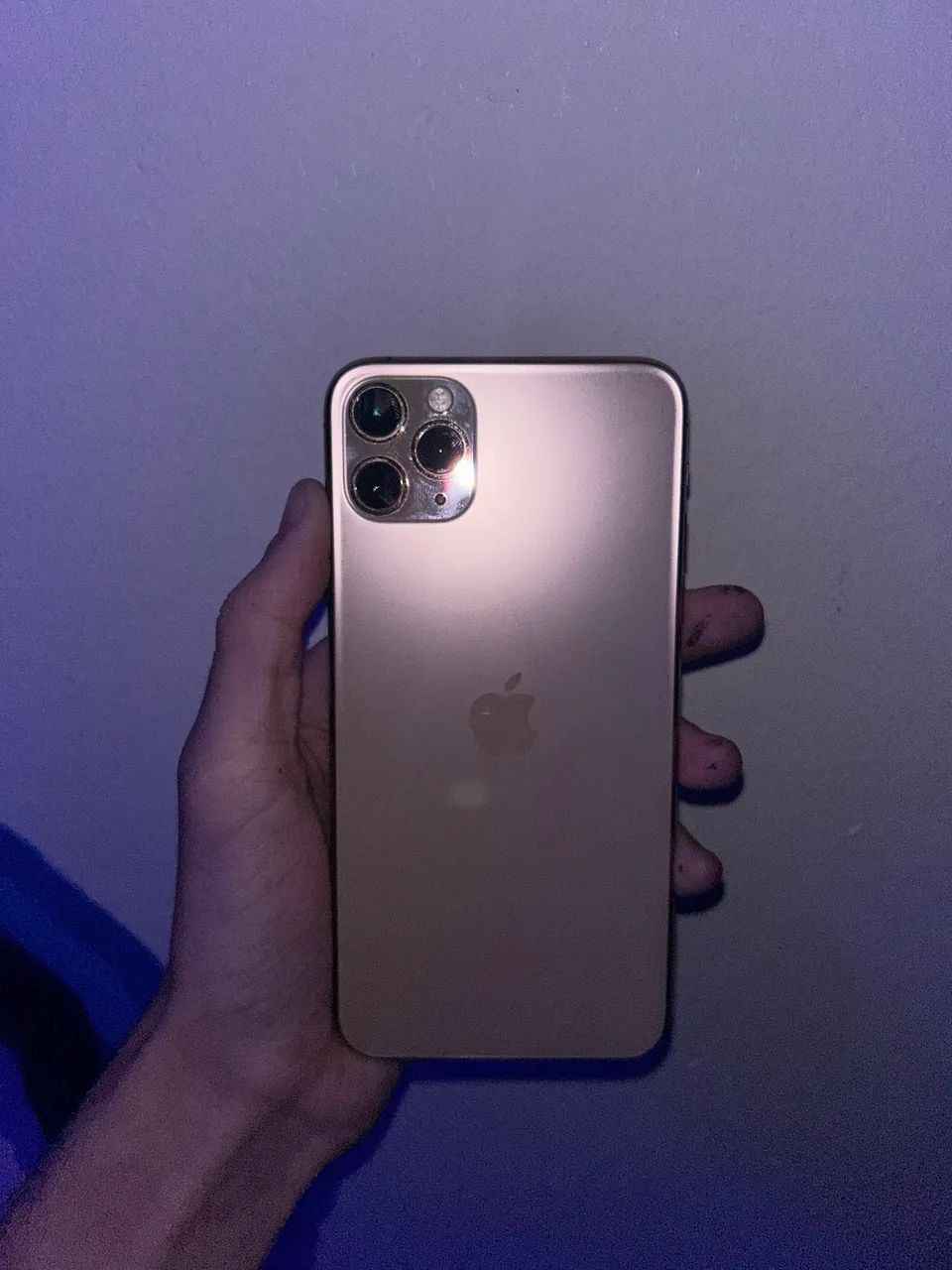 iPhone 11 Pro Max dourado  - Foto 2