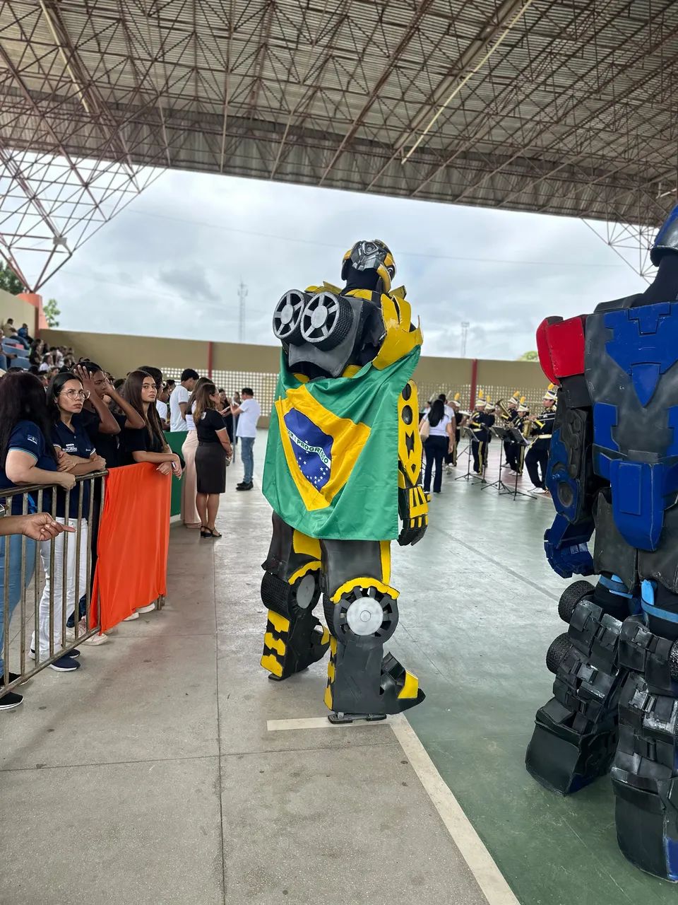 2 ROBÔS TRANSFORMERS A VENDA  - Foto 3