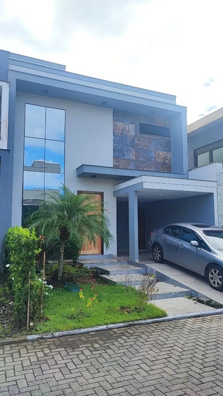 Casa 3dorm no Cond Garden Deltaville
