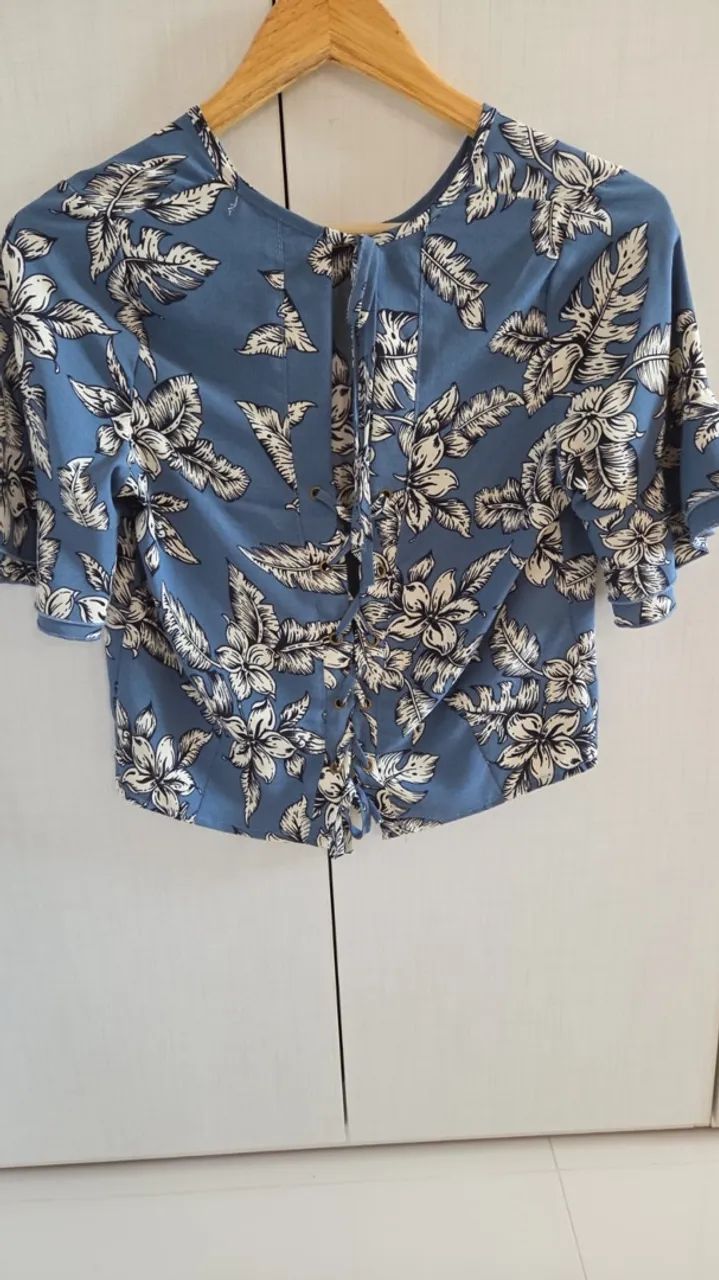 Blusa Feminina Estampada - P - Foto 2