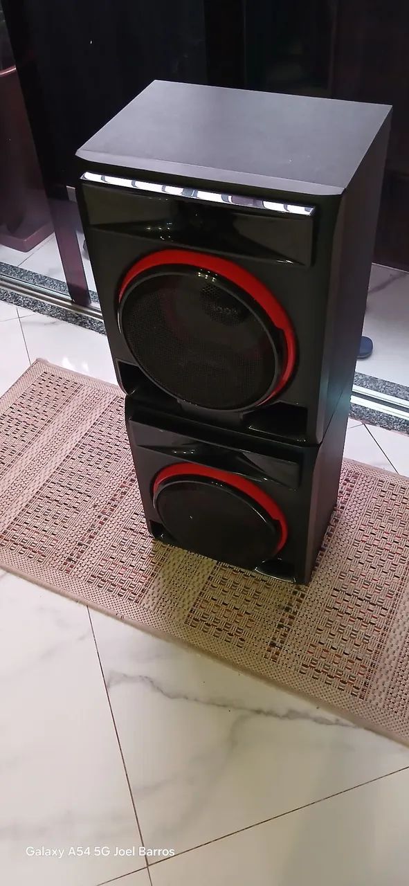 Caixa de som lg 