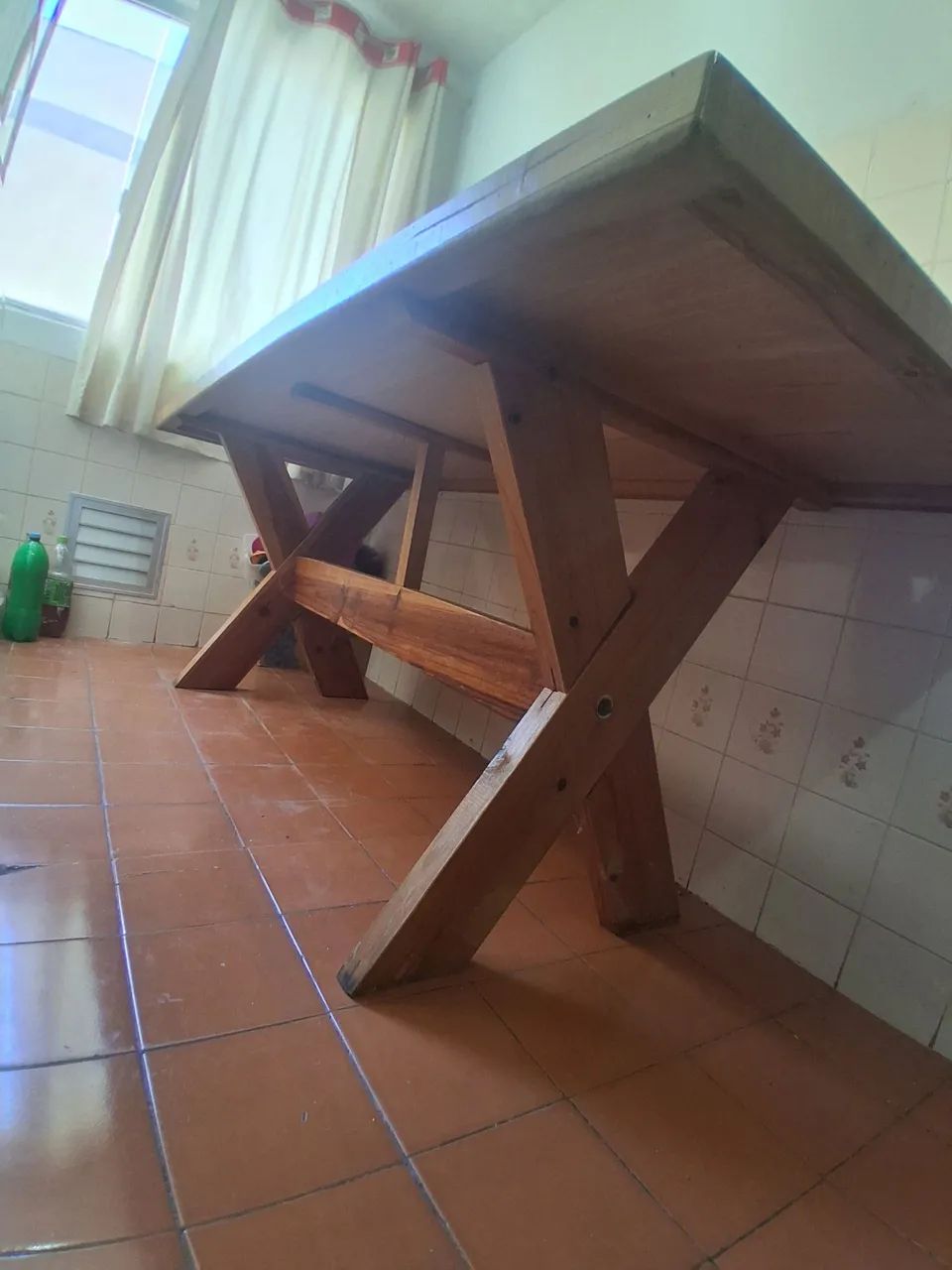 Mesa de madeira, super conservada. - Foto 3