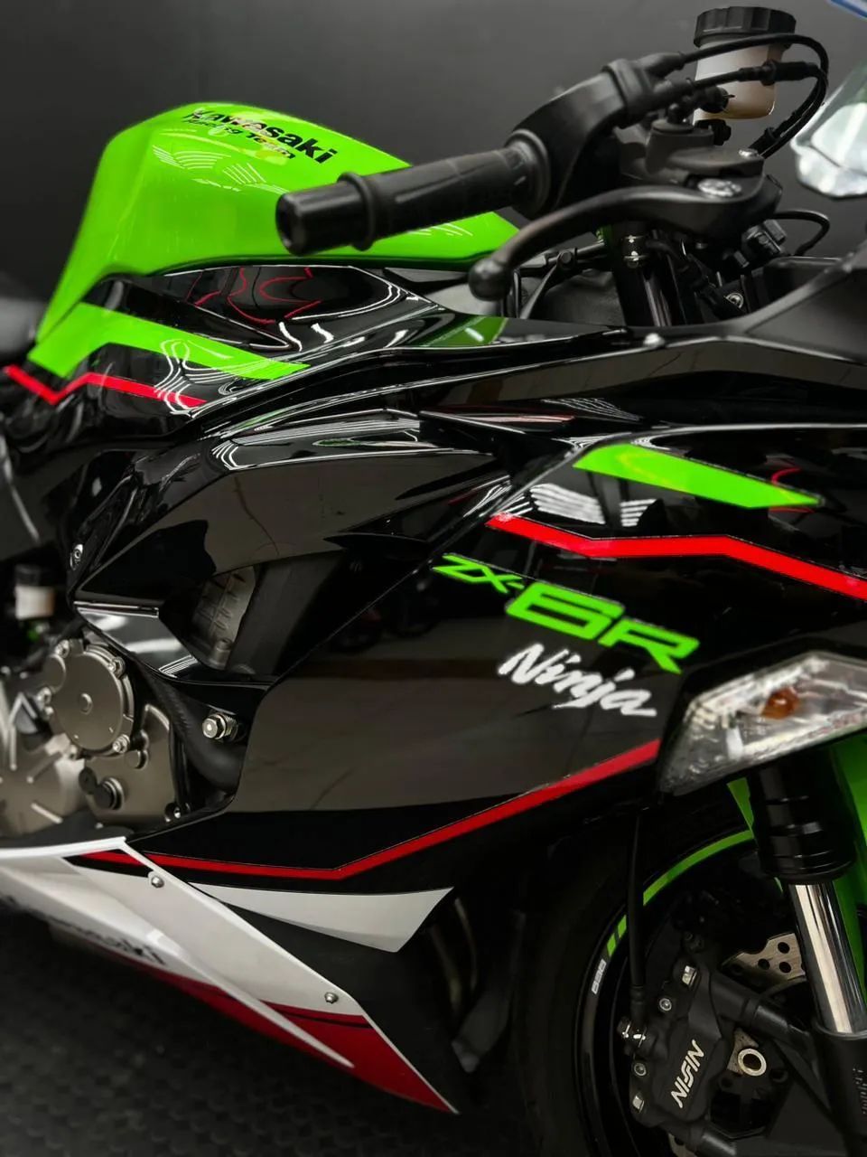 Kawasaki Zx-6r 636cc 2022 - 1483047747 | OLX