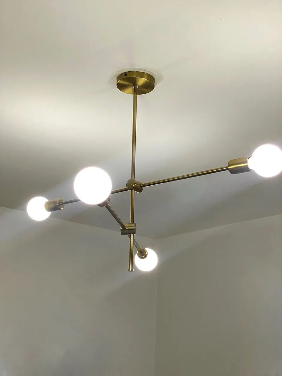 Lustre Pendente Sputnik Dourada - Foto 3