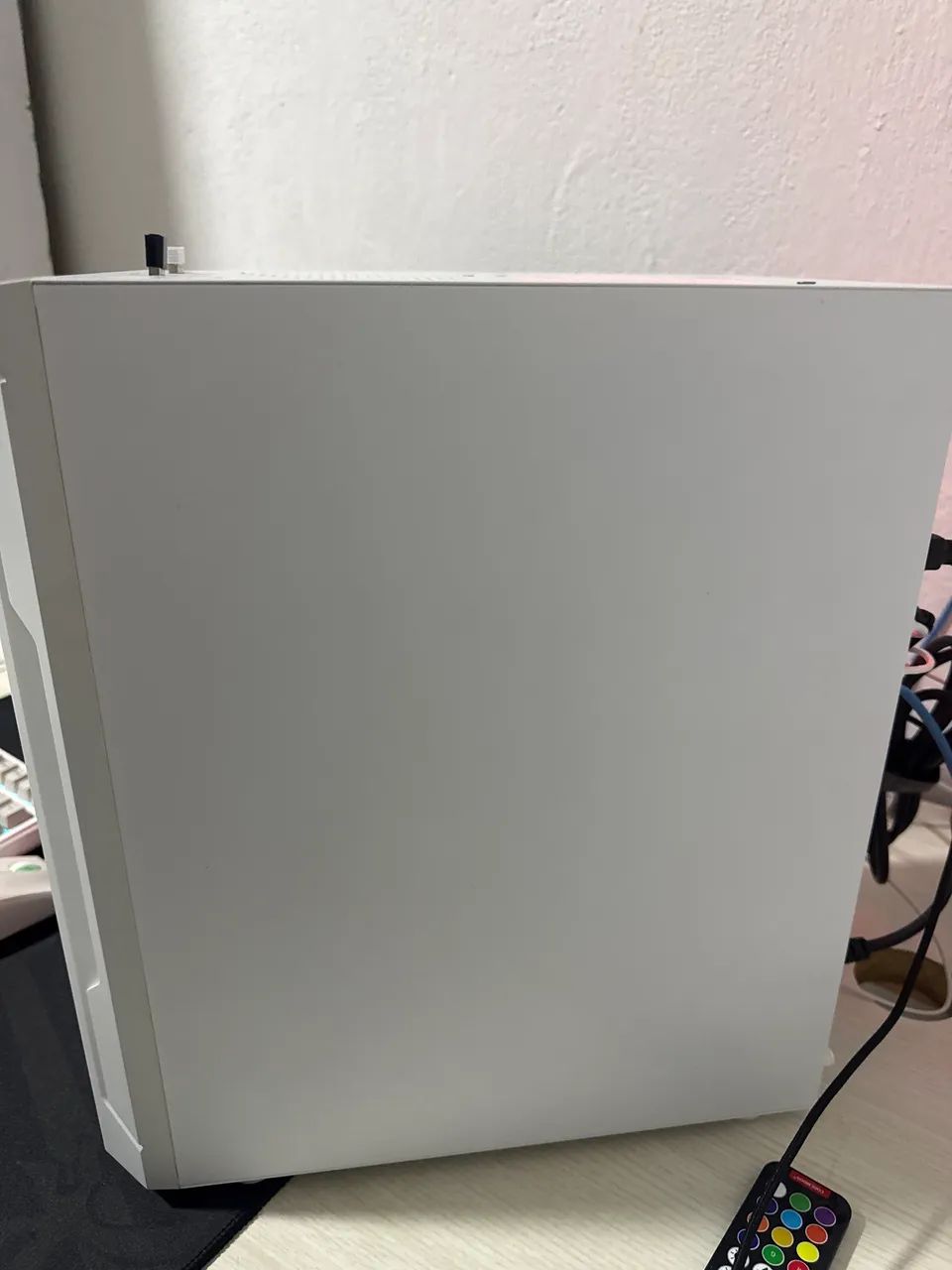 Vende-se gabinete BRANCO!  - Foto 3