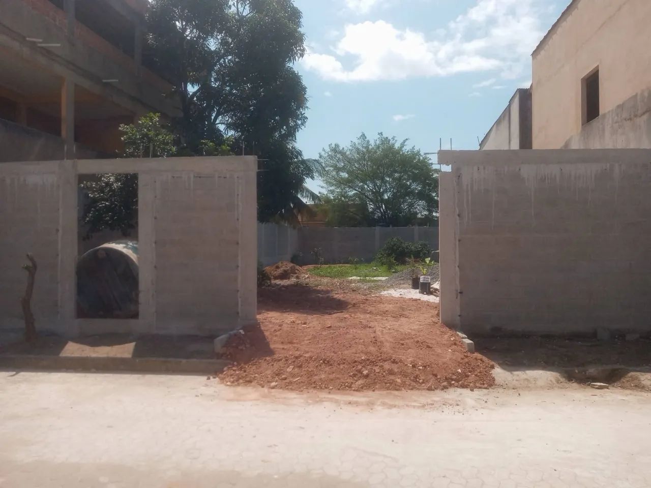 Alugo terreno 360m2 Rio Marinho 