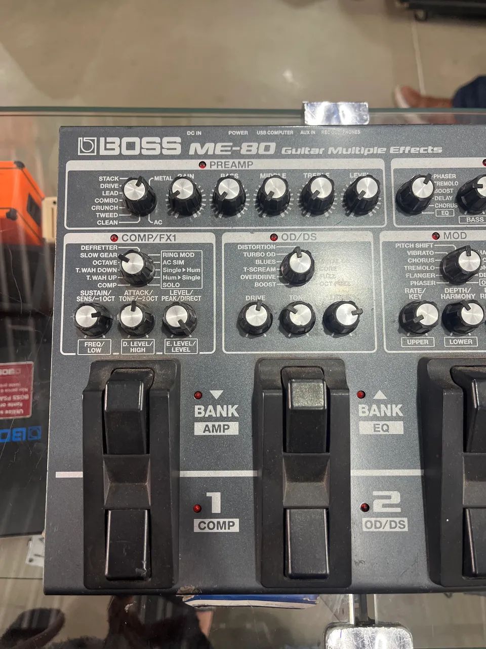 Pedaleira Boss me80