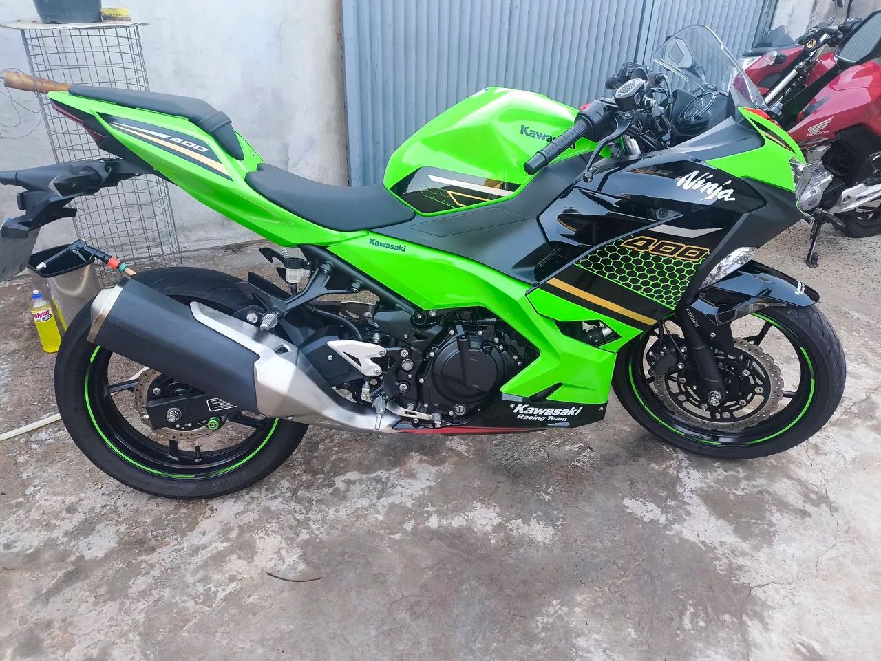 Kawasaki ninja 400 impecável - Foto 3