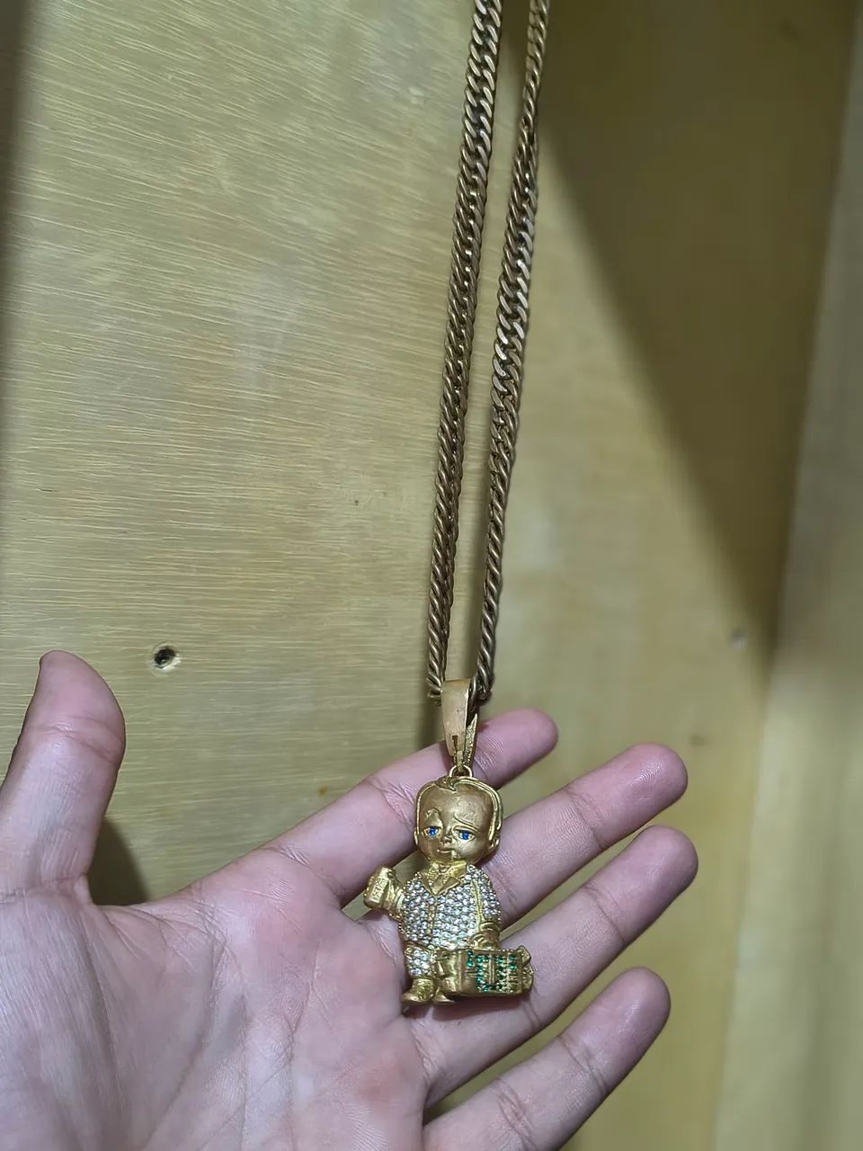 Corda de moeda antiga 