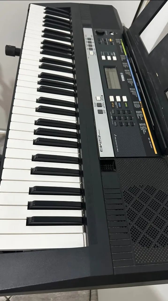 TECLADO YAMAHA PSR E243 - Foto 3