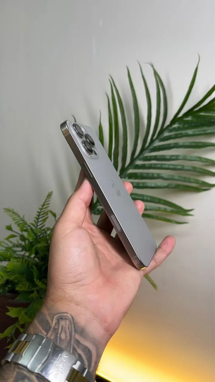 IPHONE 16 PRO MAX  - Foto 3