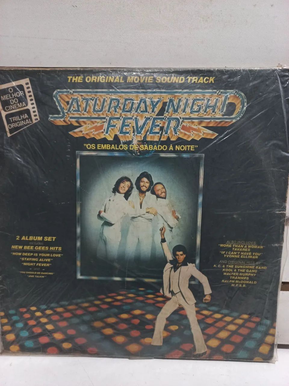 Disco de vinil antigo SARTUDAY NIGHT FERVER 1978  - Foto 4