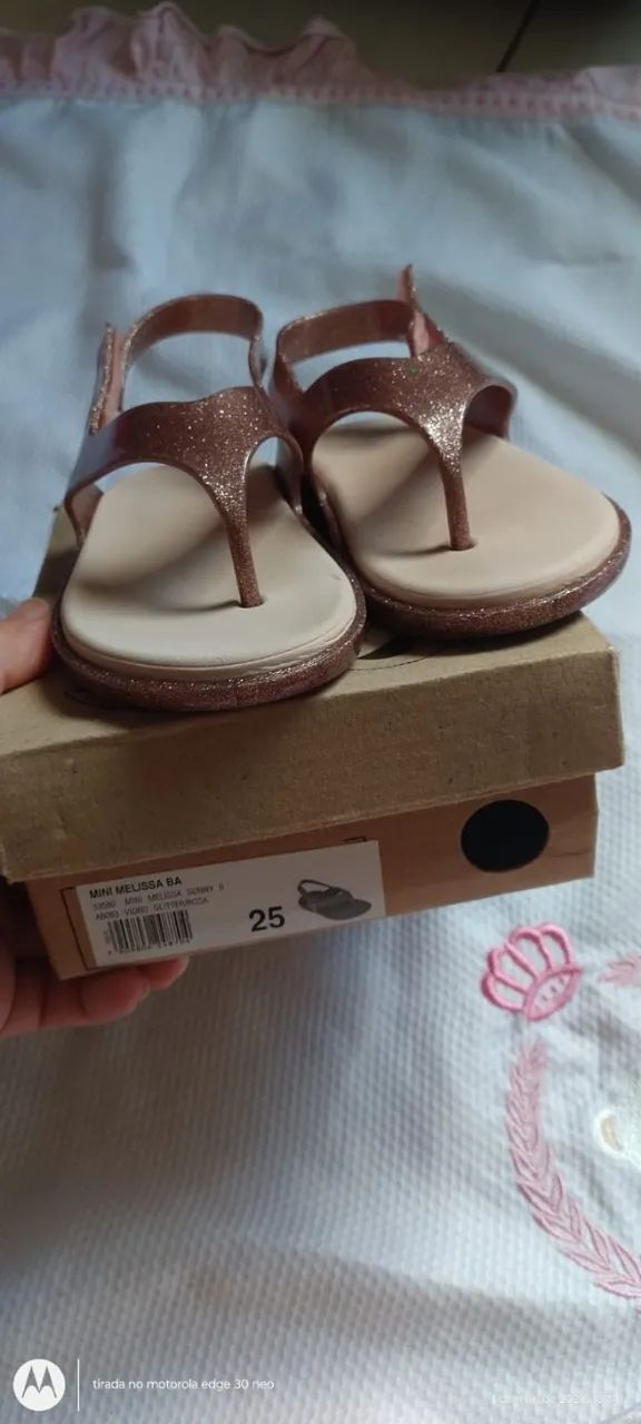 Lote  com sandálias e sapatos infantis menina 