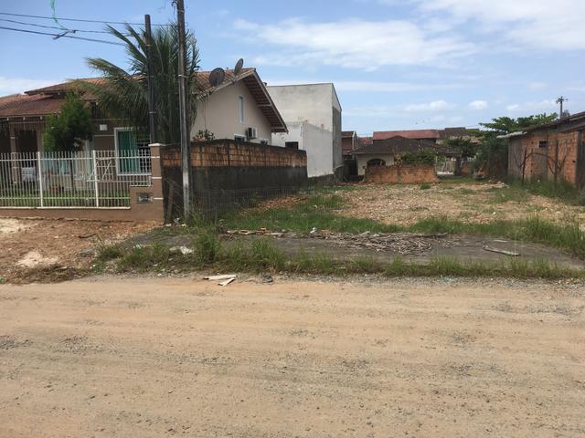 Terreno no Aventureiro