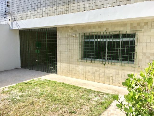 Casa Sobrado 3 qtos + 1 DCE, em Ipsep, Sala grande, Suite, quintal, varanda, muito boa! - Foto 2