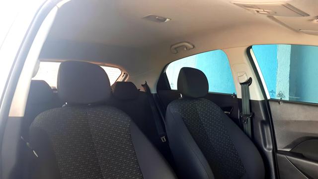 HB20 Turbo 2017 Muito Novo 37.000 km - Foto 8