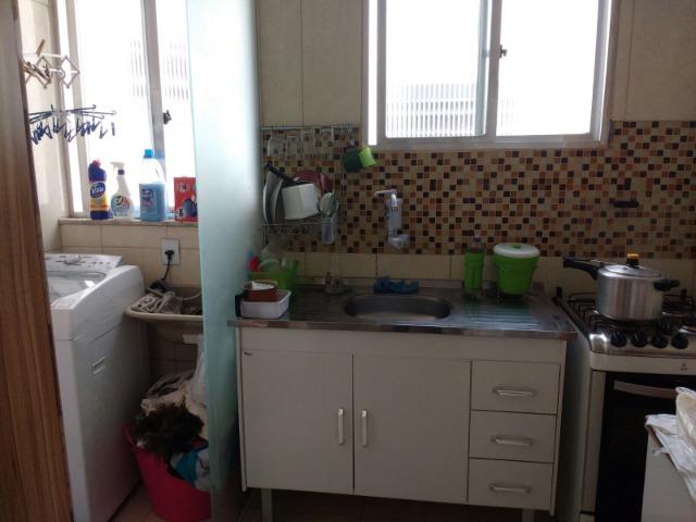 Excelente apartamento, todo em porcelanato, acabamento de primeira qualidade - Foto 18