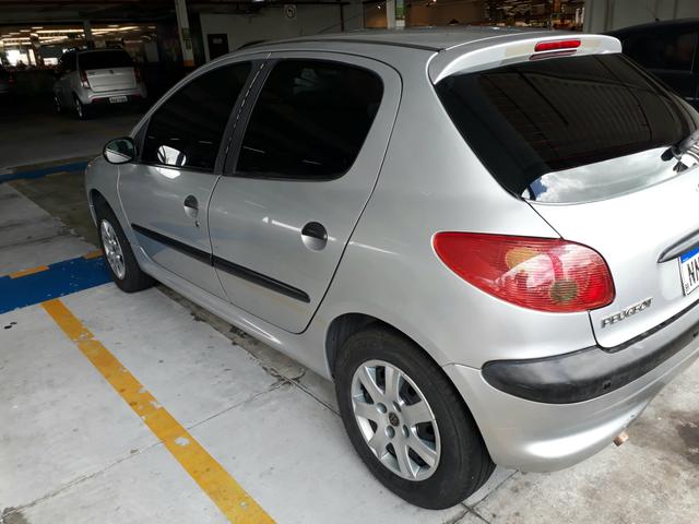 Peugeot 206 ano 2010 - Foto 3