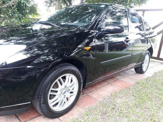 Focus 2.0 sedan - Foto 4
