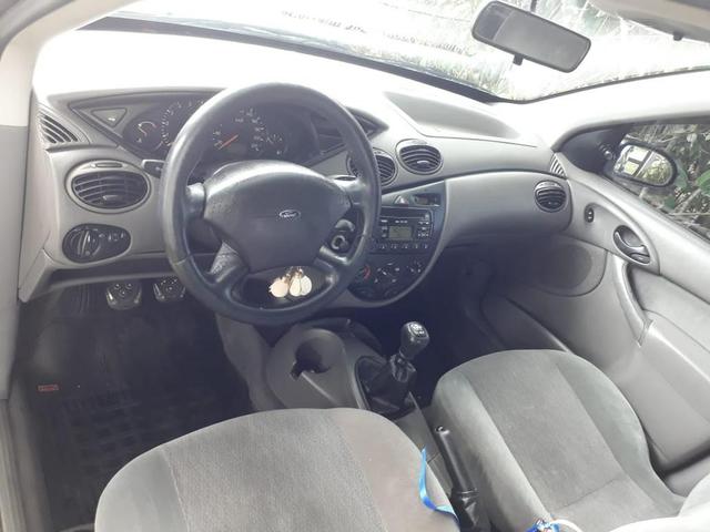 Focus 2.0 sedan - Foto 3