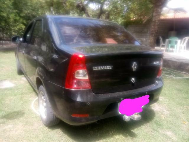 Vende-se Logan 2010