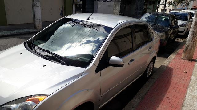 Ford Fiesta muito bom estado - Foto 3